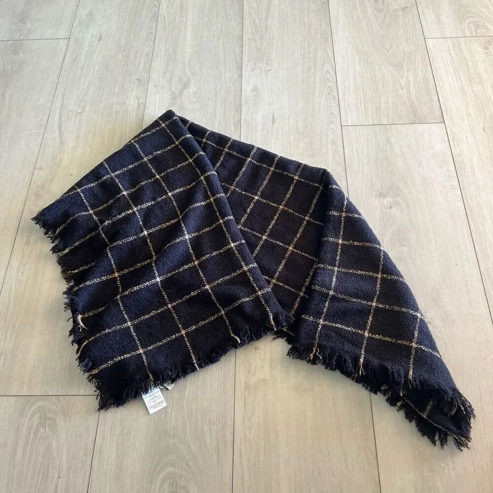Madewell women scarves